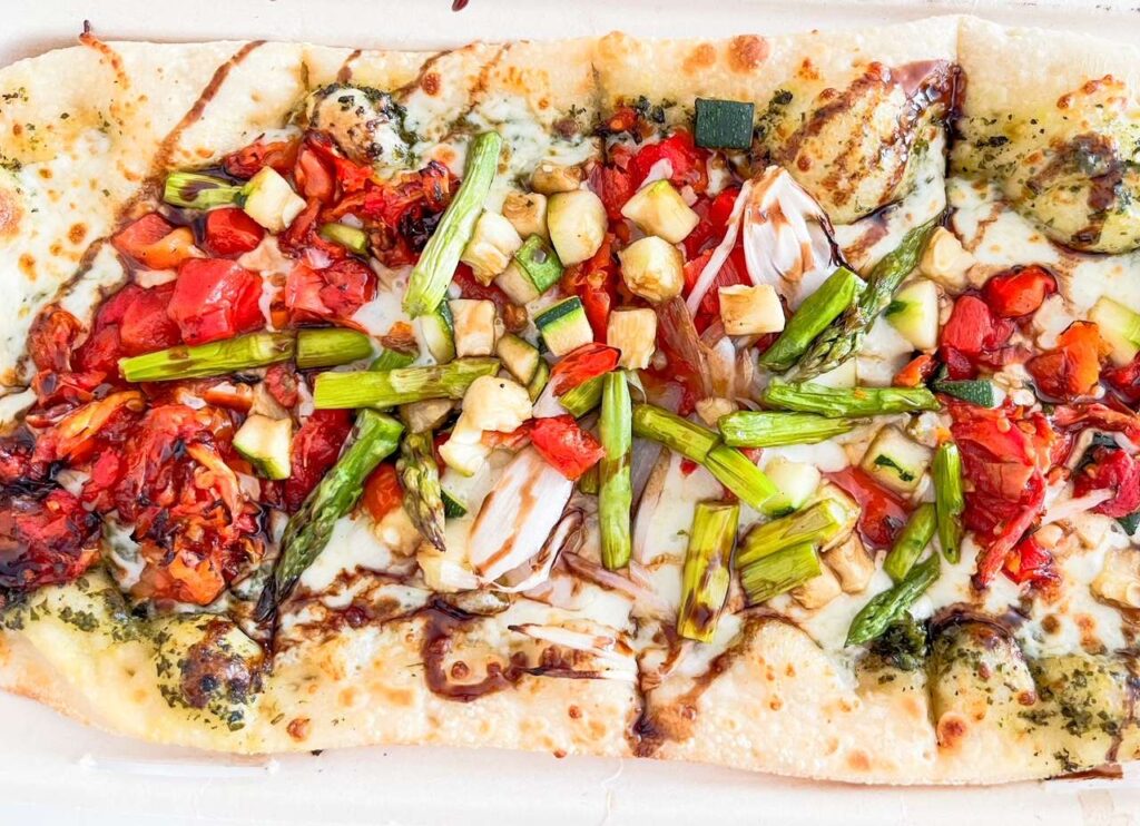 pizza at disney resorts