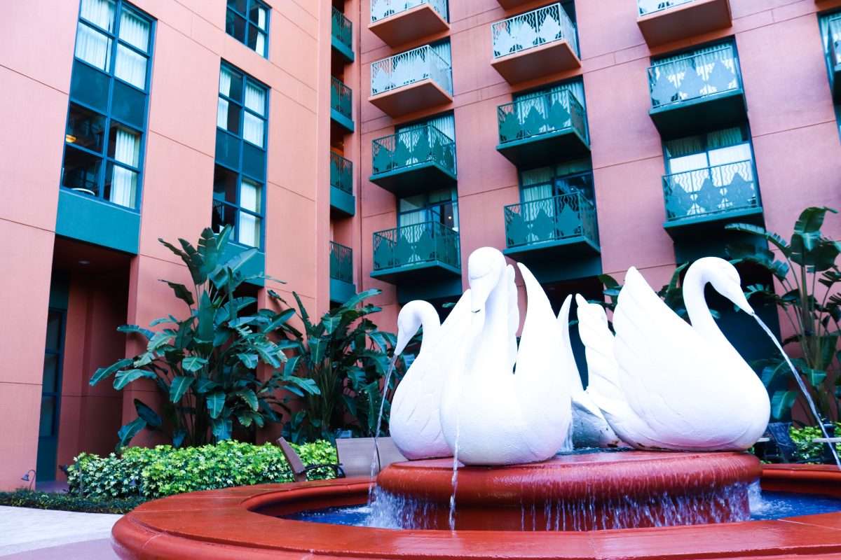 Disney Swan hotel Fountain Boardwalk Marriott Disney