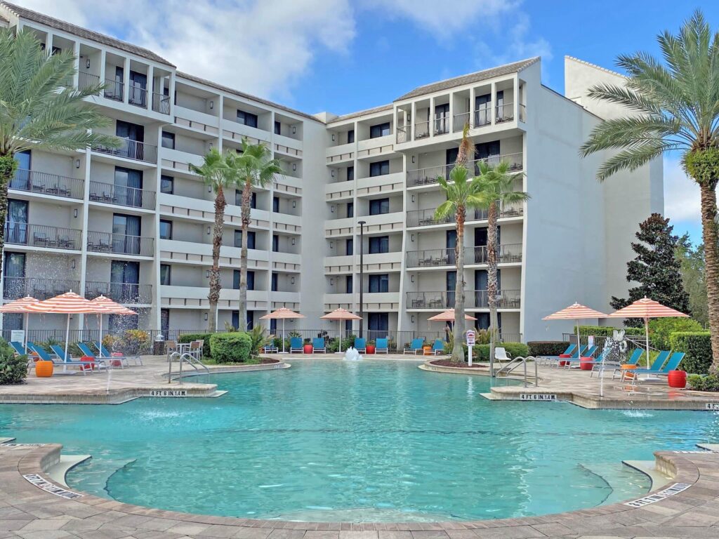 Holiday Inn Lake Buena Vista