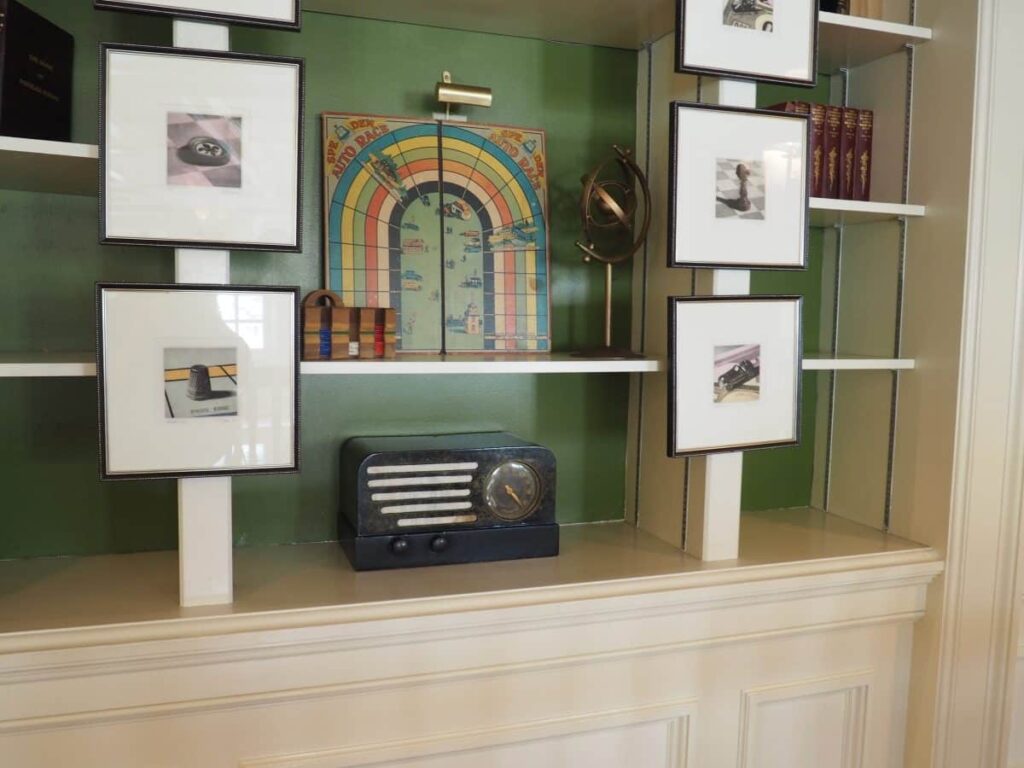 Belle View Lounge Disney's Boardwalk Inn