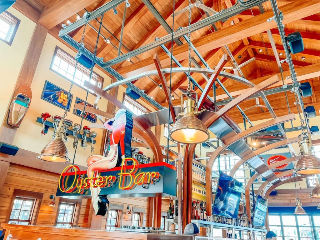 Boathouse Bar Oyster Bar