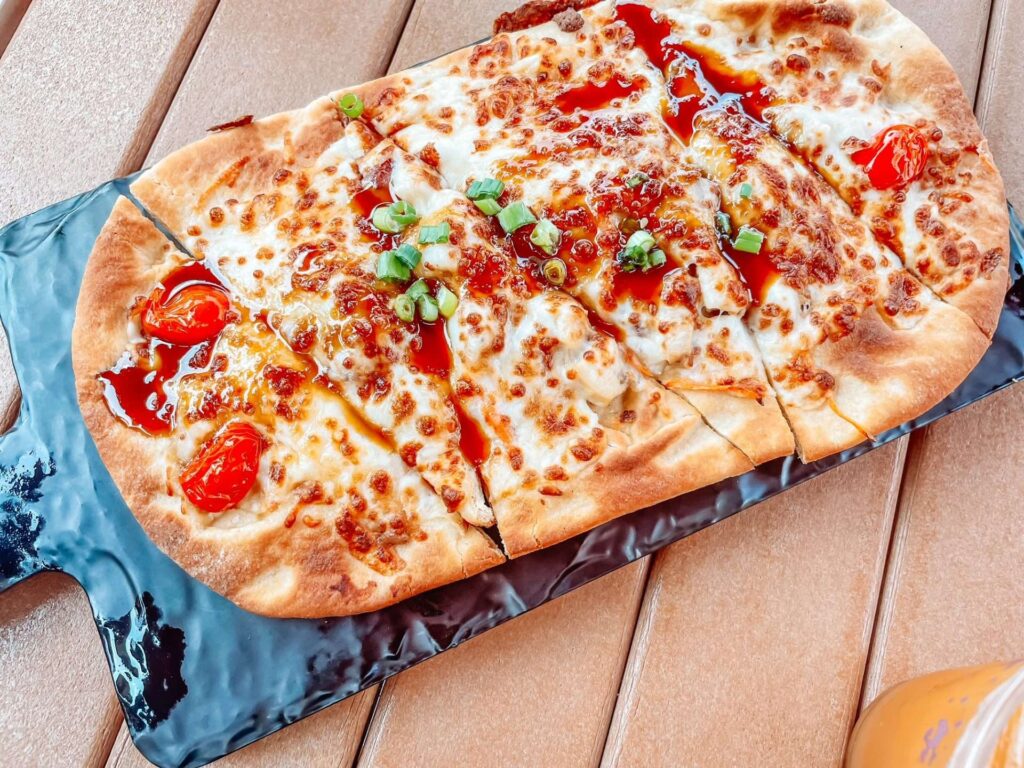 Trader Sams Flatbread