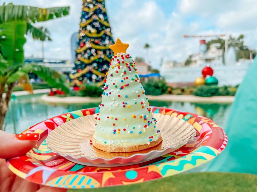 Hollywood Studios Christmas Snacks