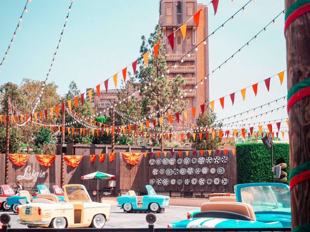 cars ride disneyland