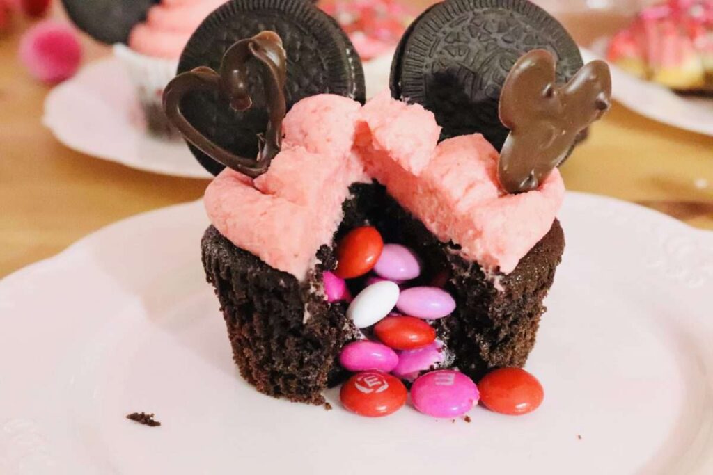 Mickey Cupcakes with filling