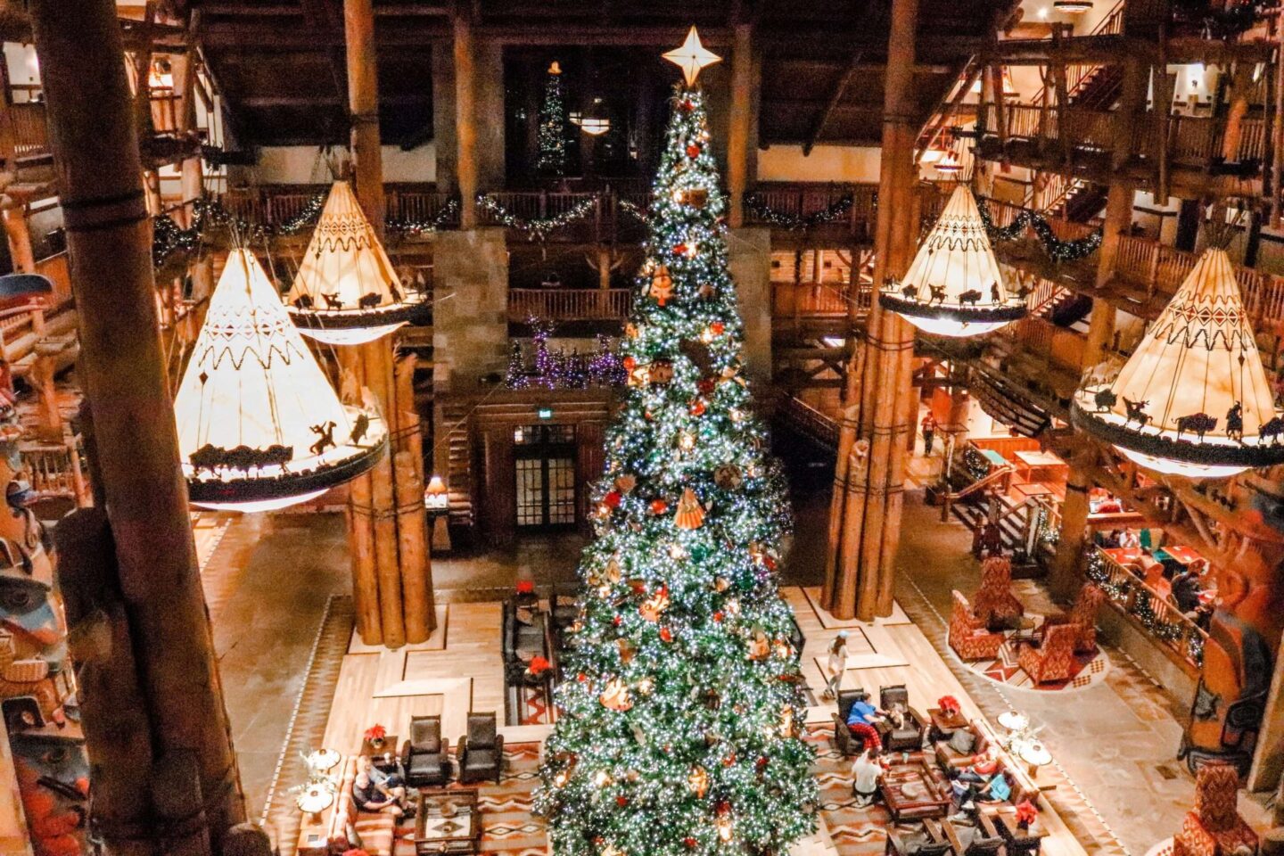 Wilderness Lodge Christmas Tree