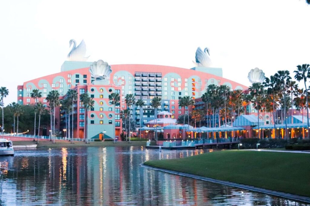 Disney Swan Hotel