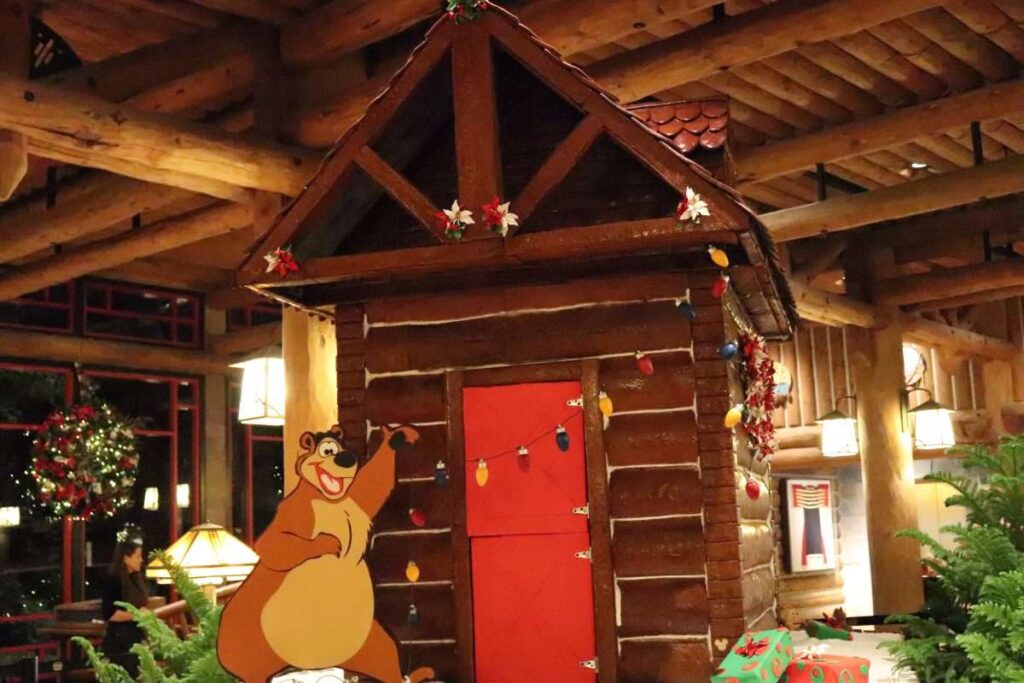 Wilderness Lodge Gingerbread Cabin Disney Christmas