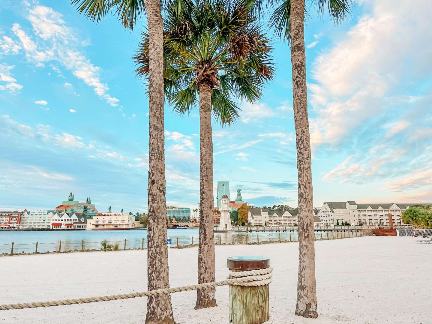 Yacht Club Resort Beach Club Disney World