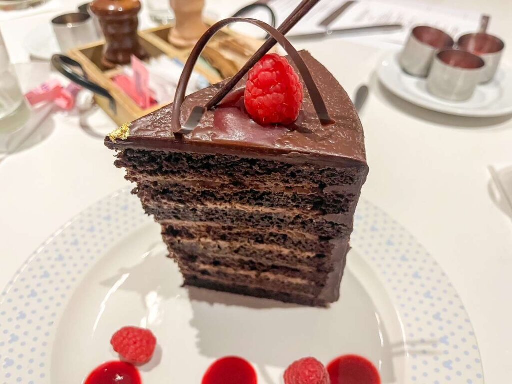 Steakhouse 71 Chocolate Cake Disney Dessert