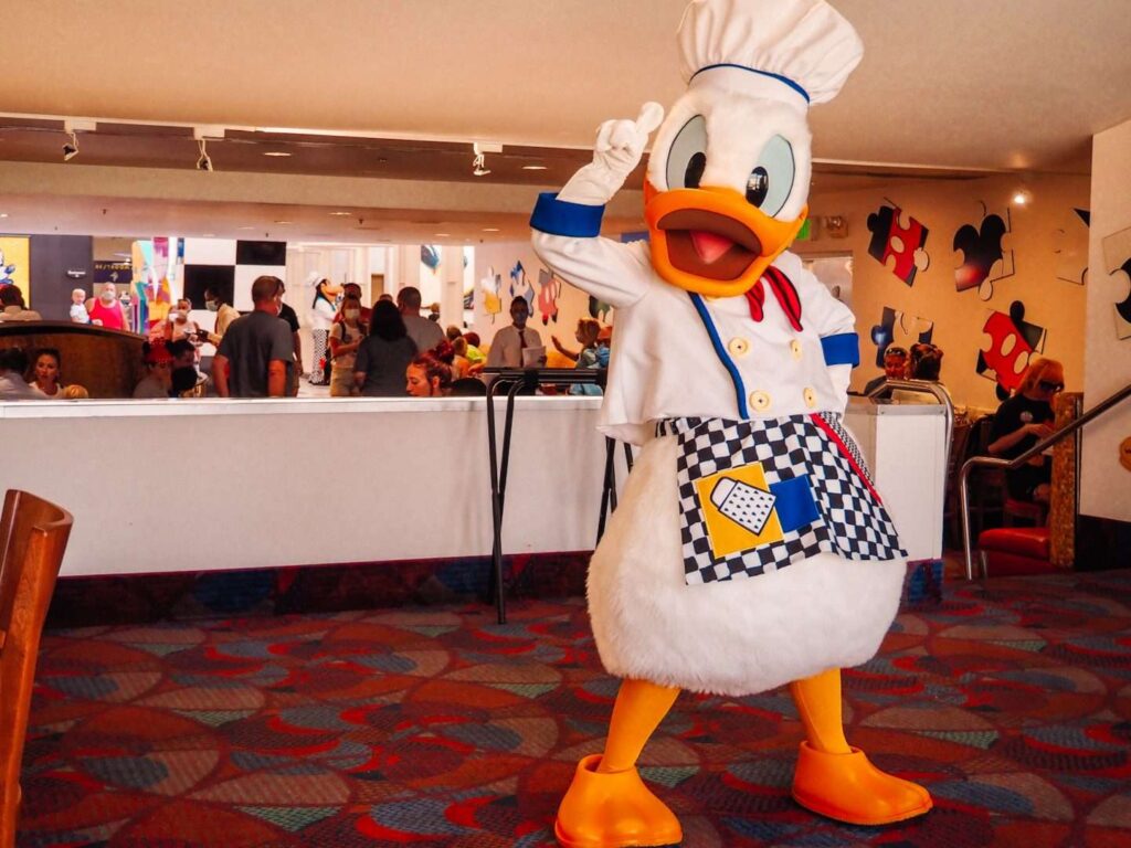 Donald Duck Characters at Chef Mickey