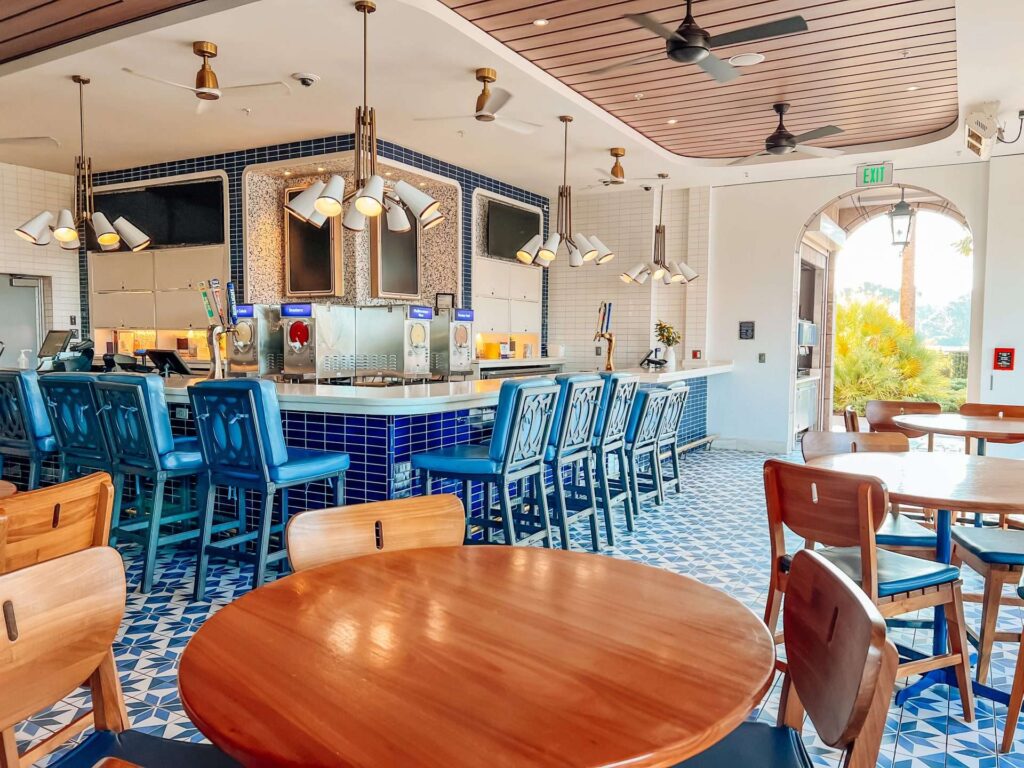 Riviera Resort Rix Pool Bar