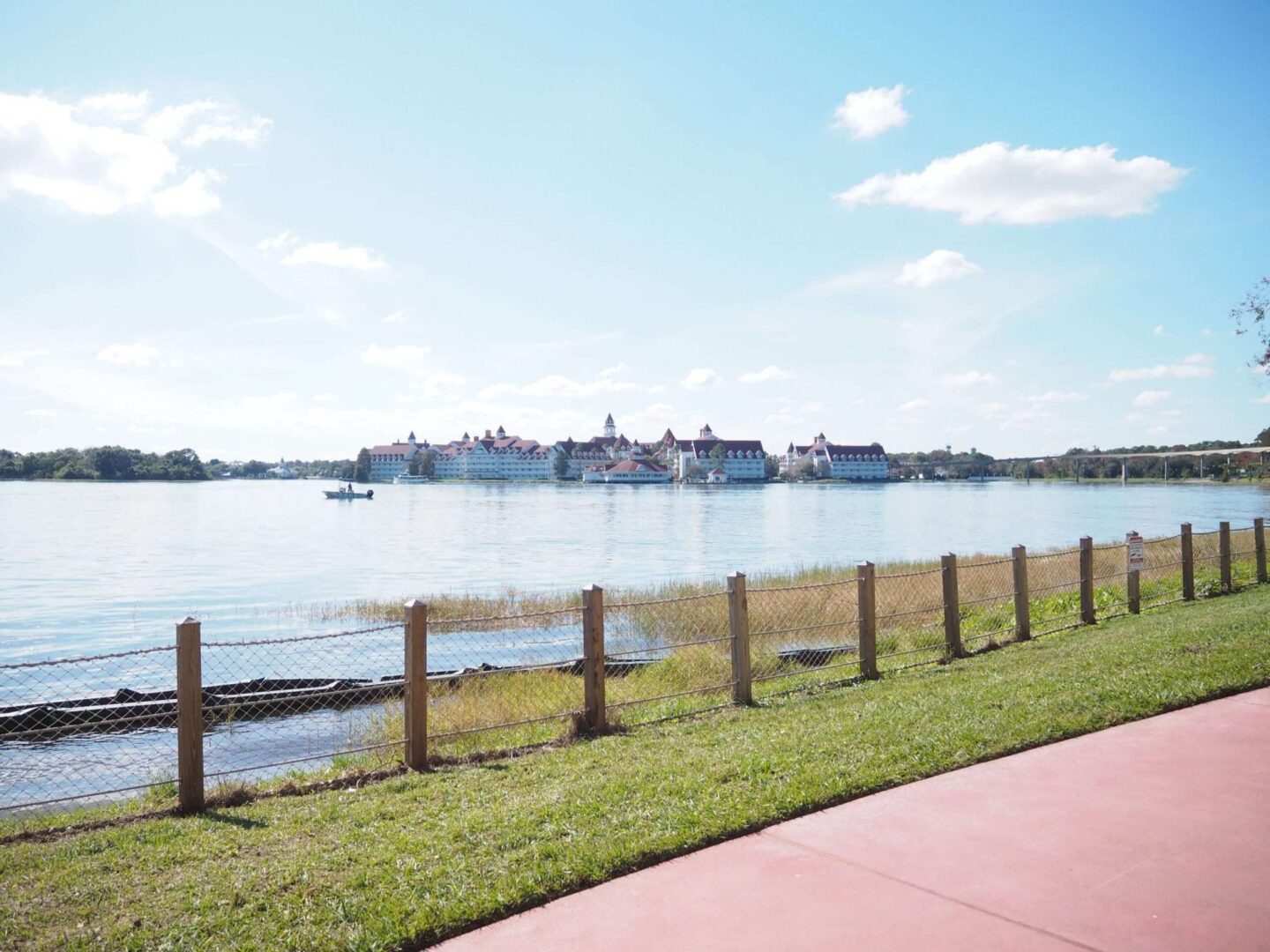 Walking Path from Grand Floridian to Magic Kingdom