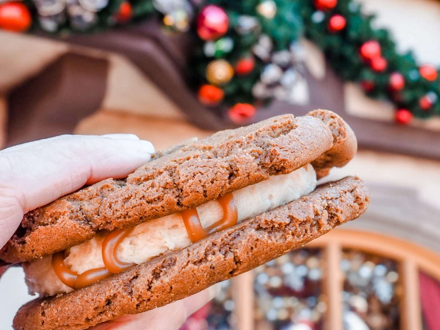 Gingerbread Cookie at Karamell Kuche Disney Snacks