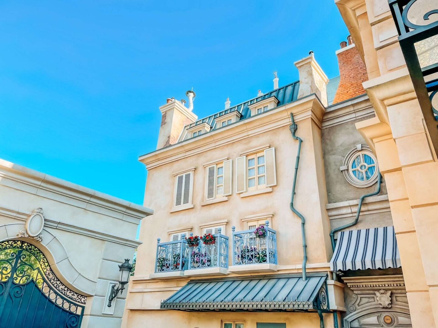 Le Creperie de Paris Restaurant at Epcot