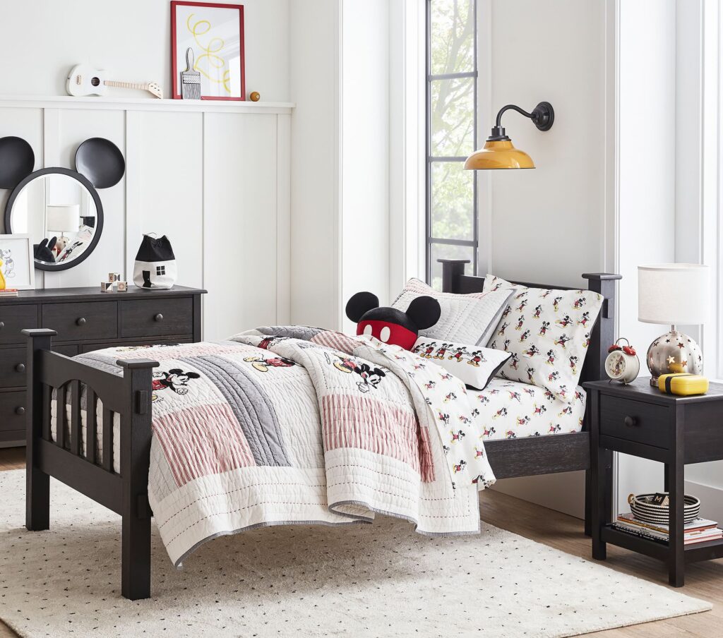 Mickey BEdroom DEcor Bedding