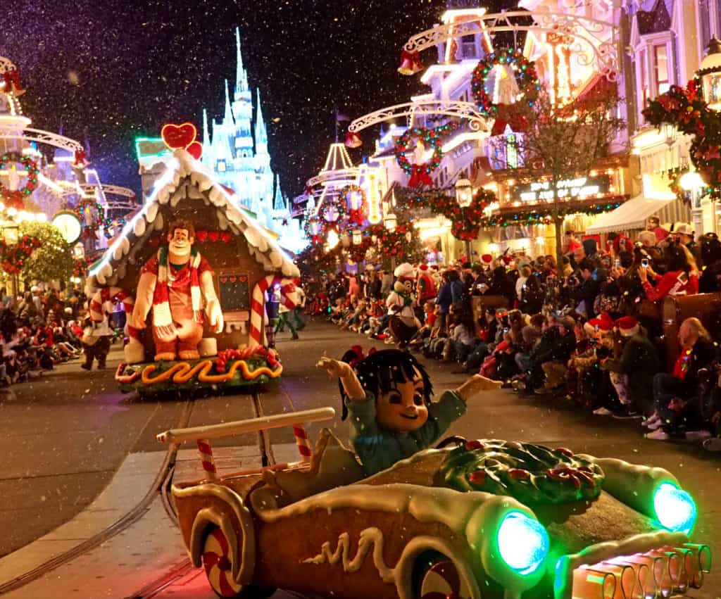 Wreck it Ralph at Mickey's Christmas Party Parade
