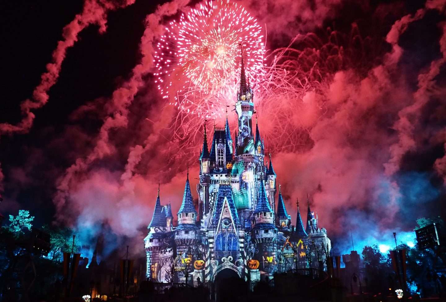 Disney Fireworks MNSSHP Disney World Halloween