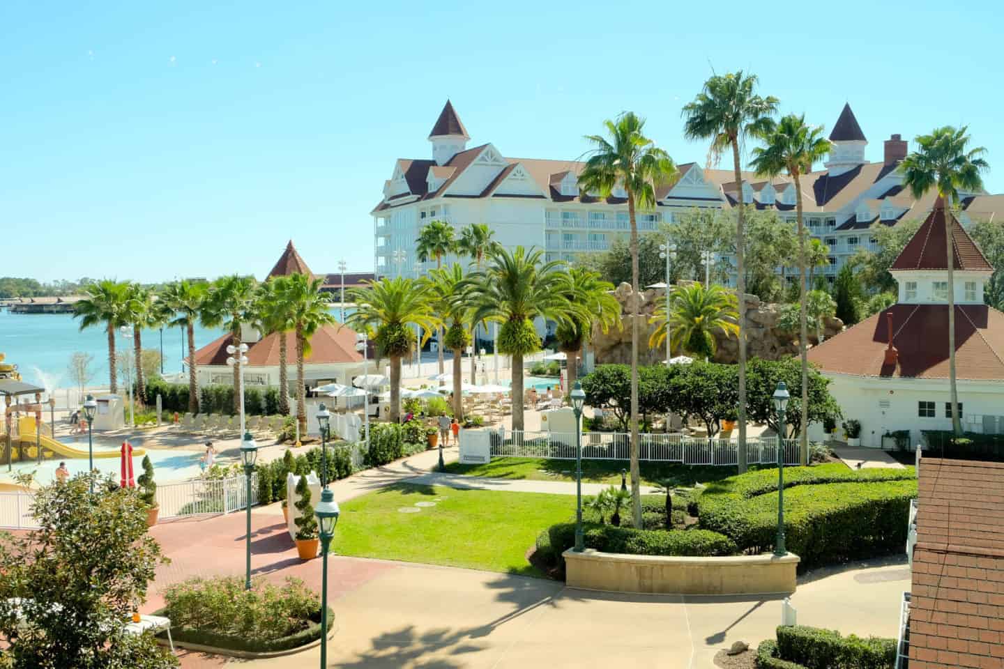 Grand Floridian Resort Grounds