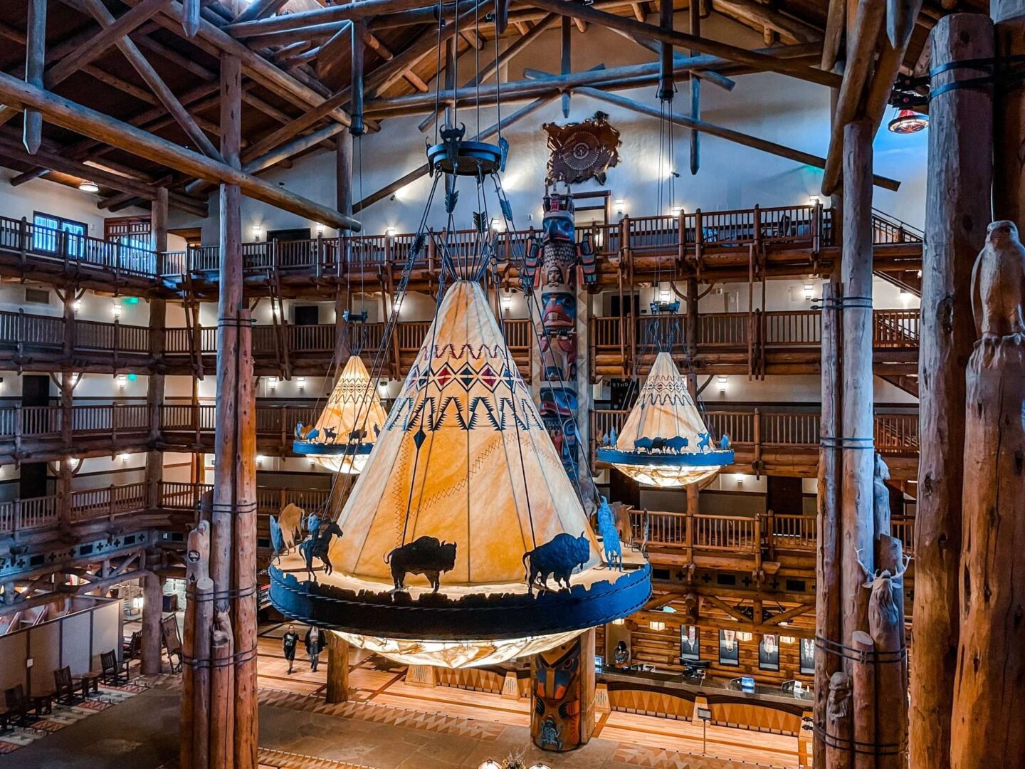 Wilderness Lodge Decor Lamps Native American