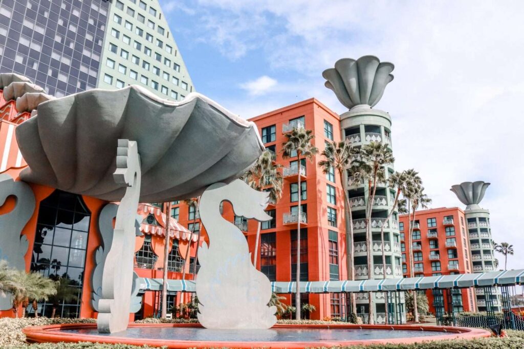 Disney Dolphin Hotel