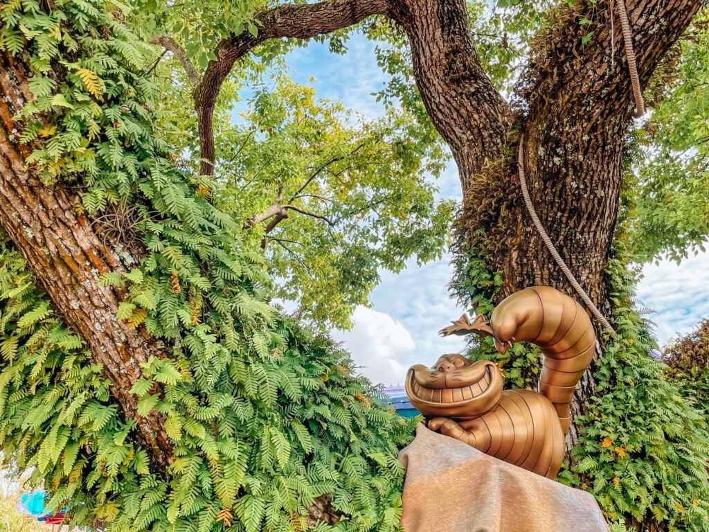 Cheshire Cat Statue at Magic Kingdom