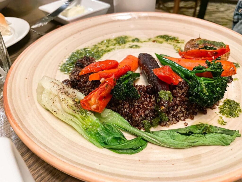 Kona Cafe Vegetarian Meal