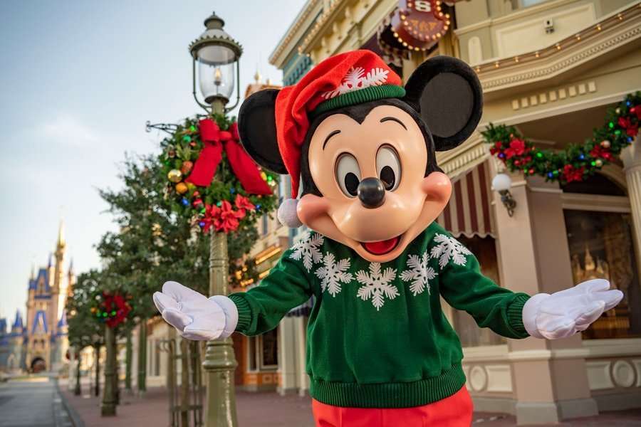 Mickey Snowflake Sweatshirt Disney world
