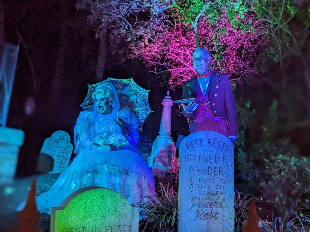 Haunted Mansion Halloween at Magic Kingdom MNSSHP