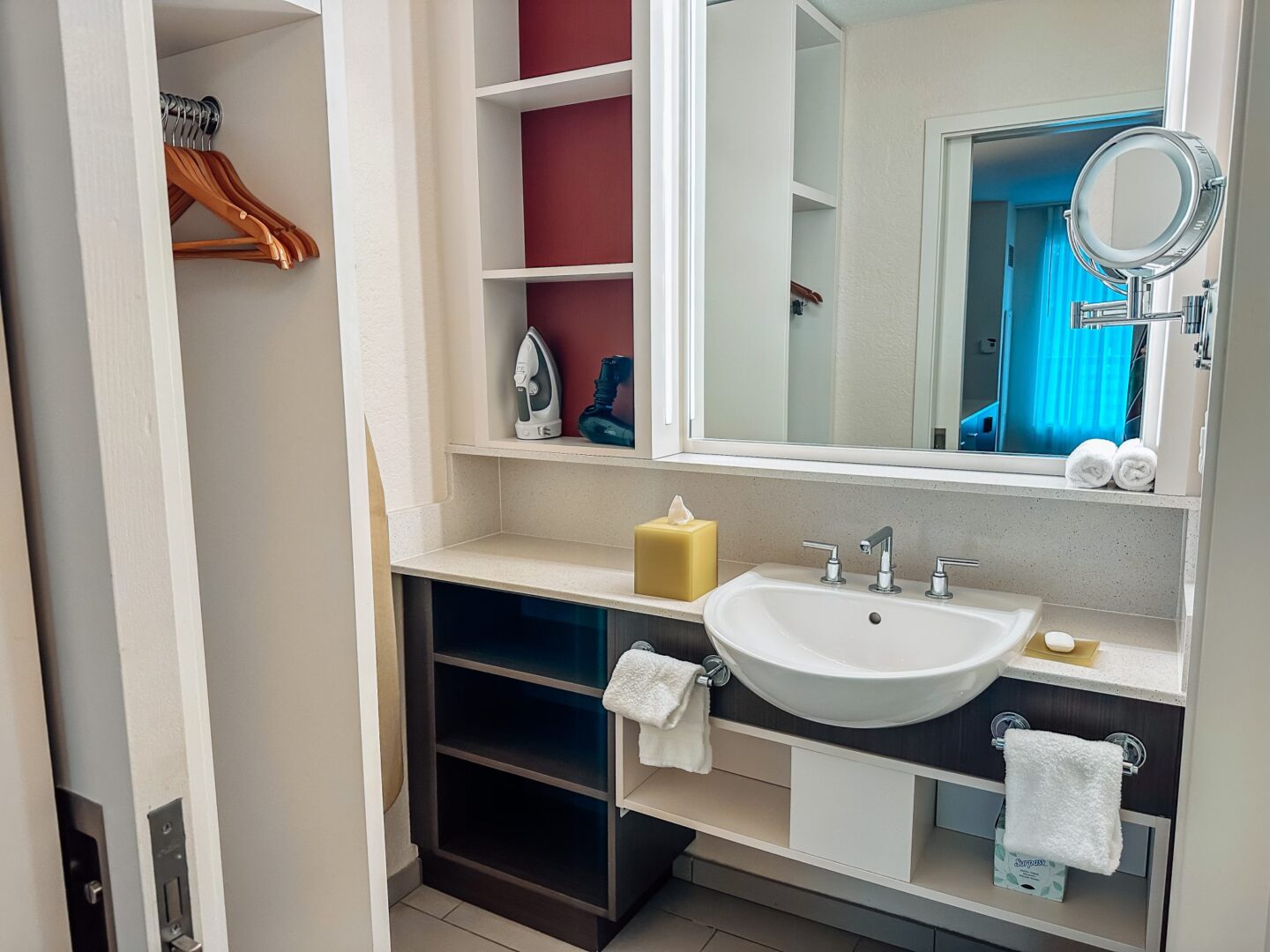 Music All Star Family suites bathrooms