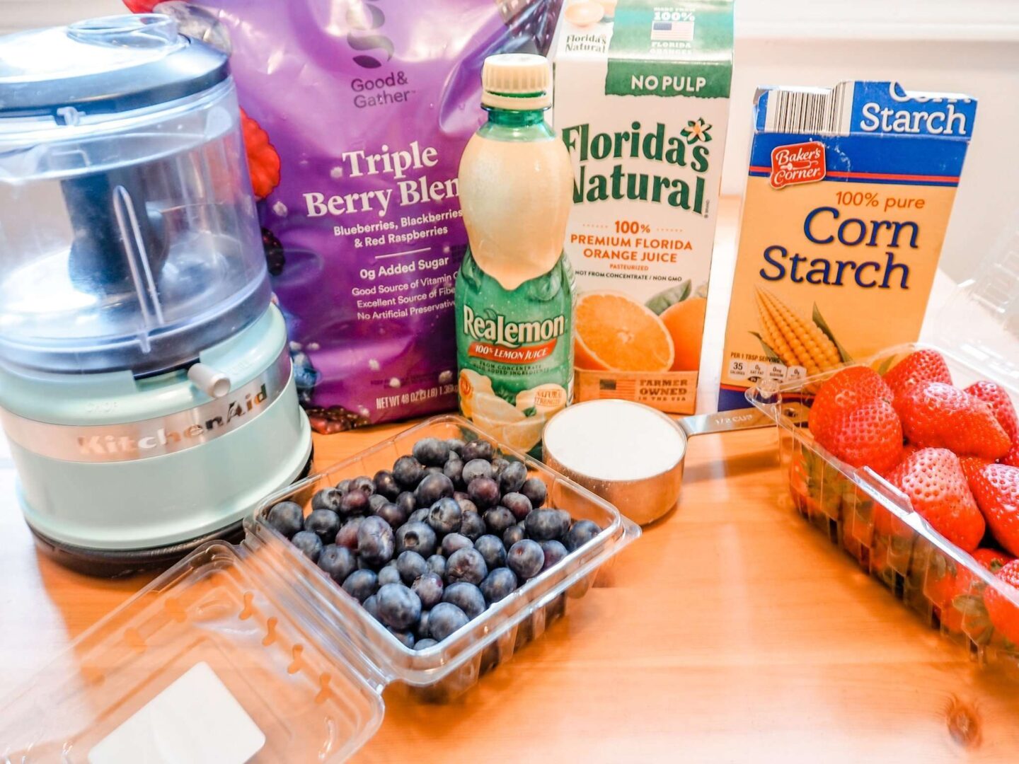 Ingredients for Berry Cake Recipe