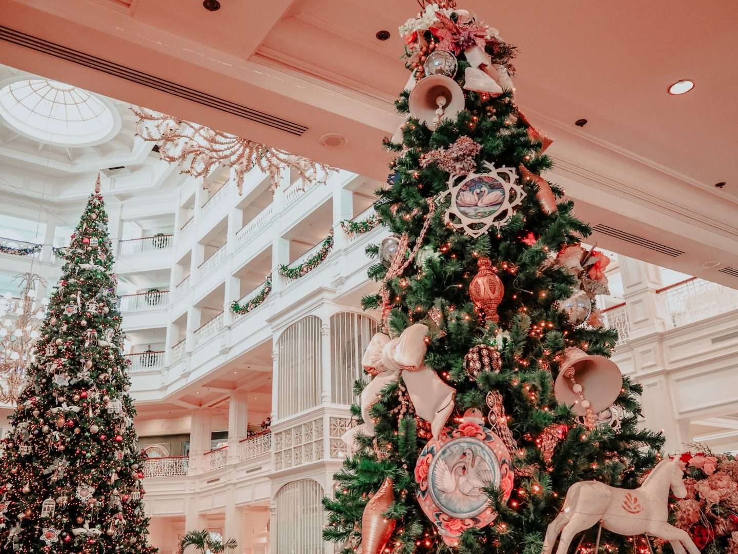 Grand Floridian Christmas Decorations