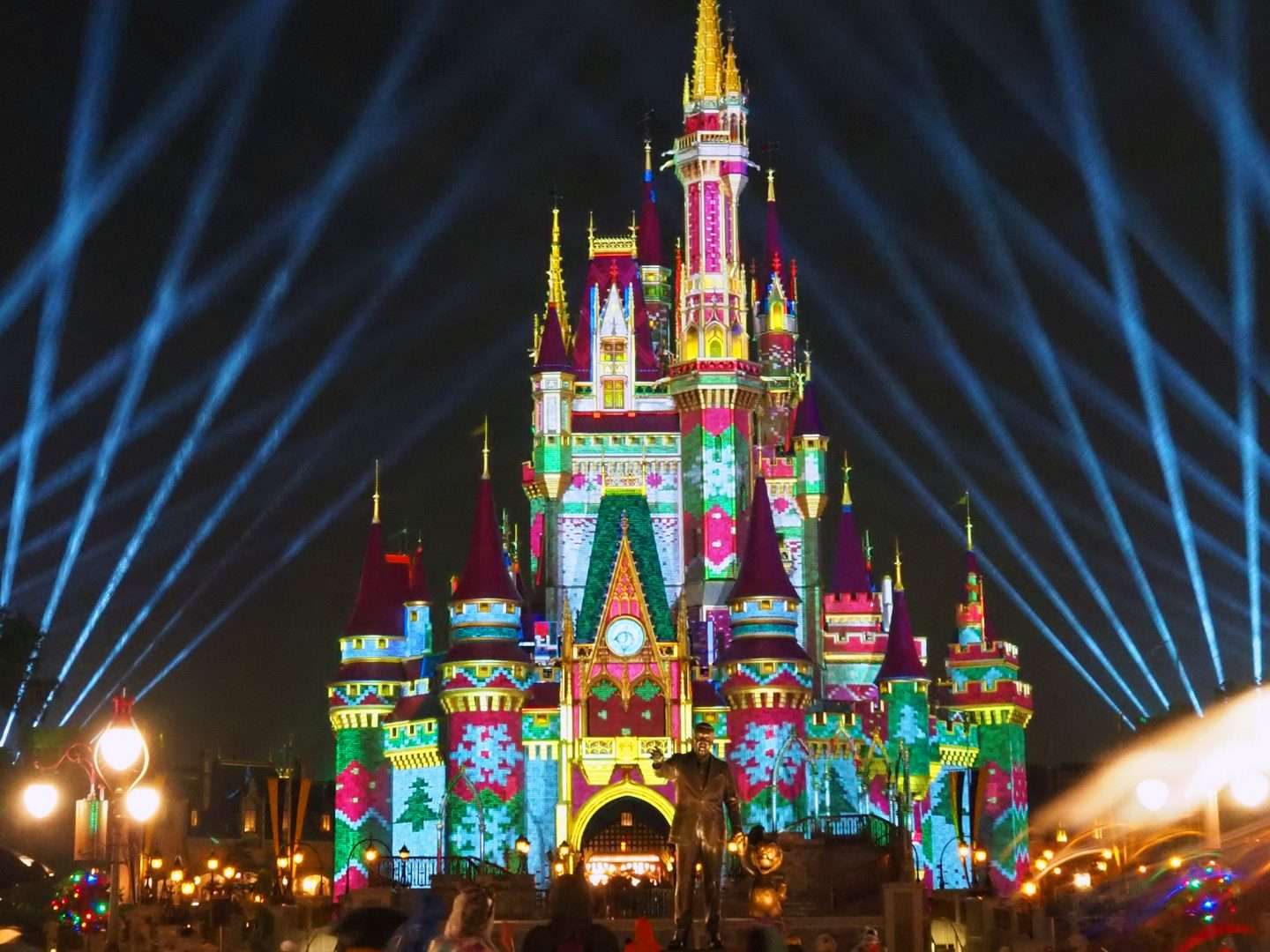 Disney Christmas Castle Magic kingdom