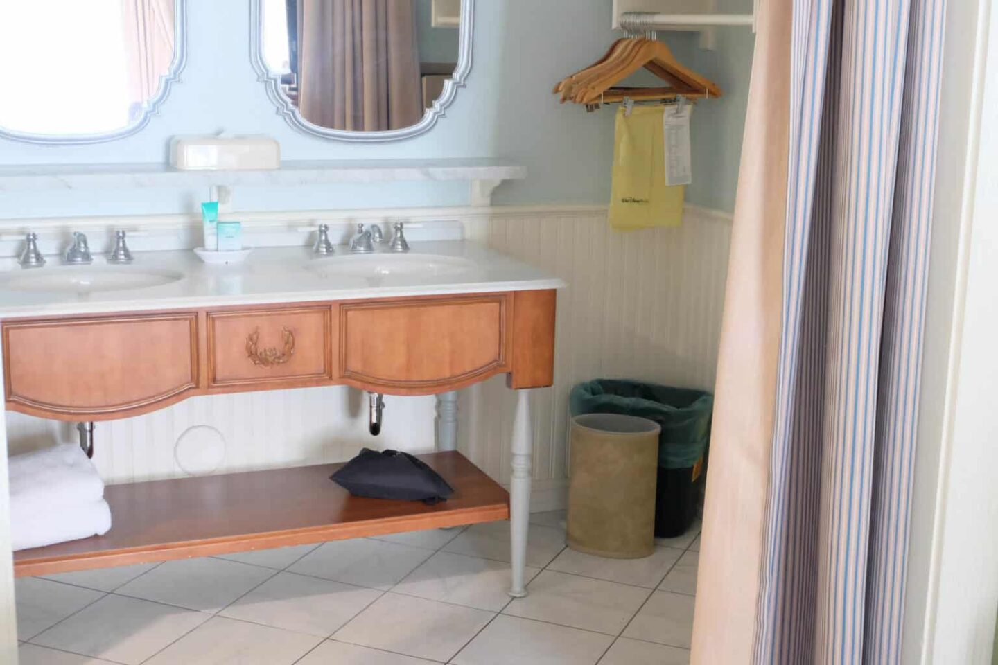 Port Orleans Riverside Bathrooms