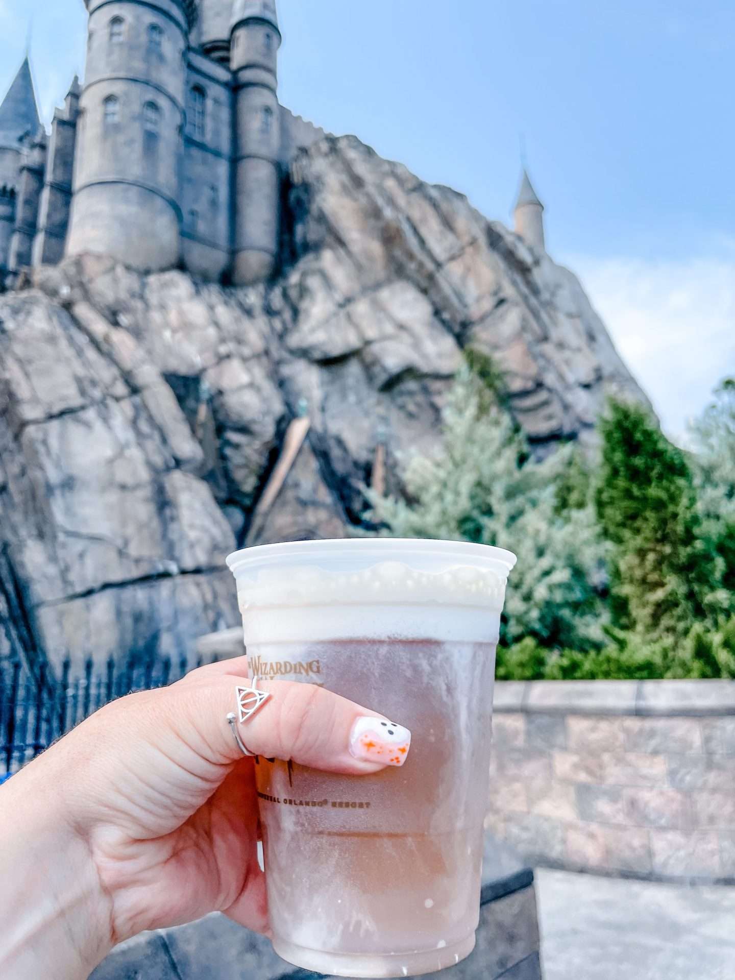 Butterbeer at Wizarding World Hogsmeade