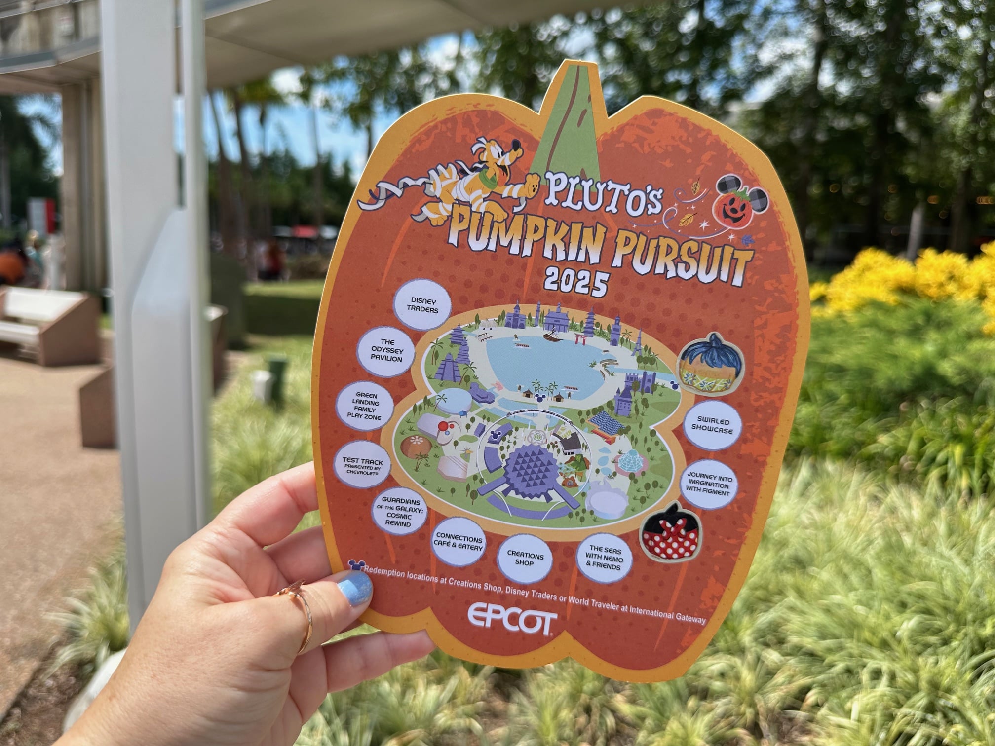 Plutos Pumpkin Pursuit Scavenger Hunt Disney Halloween